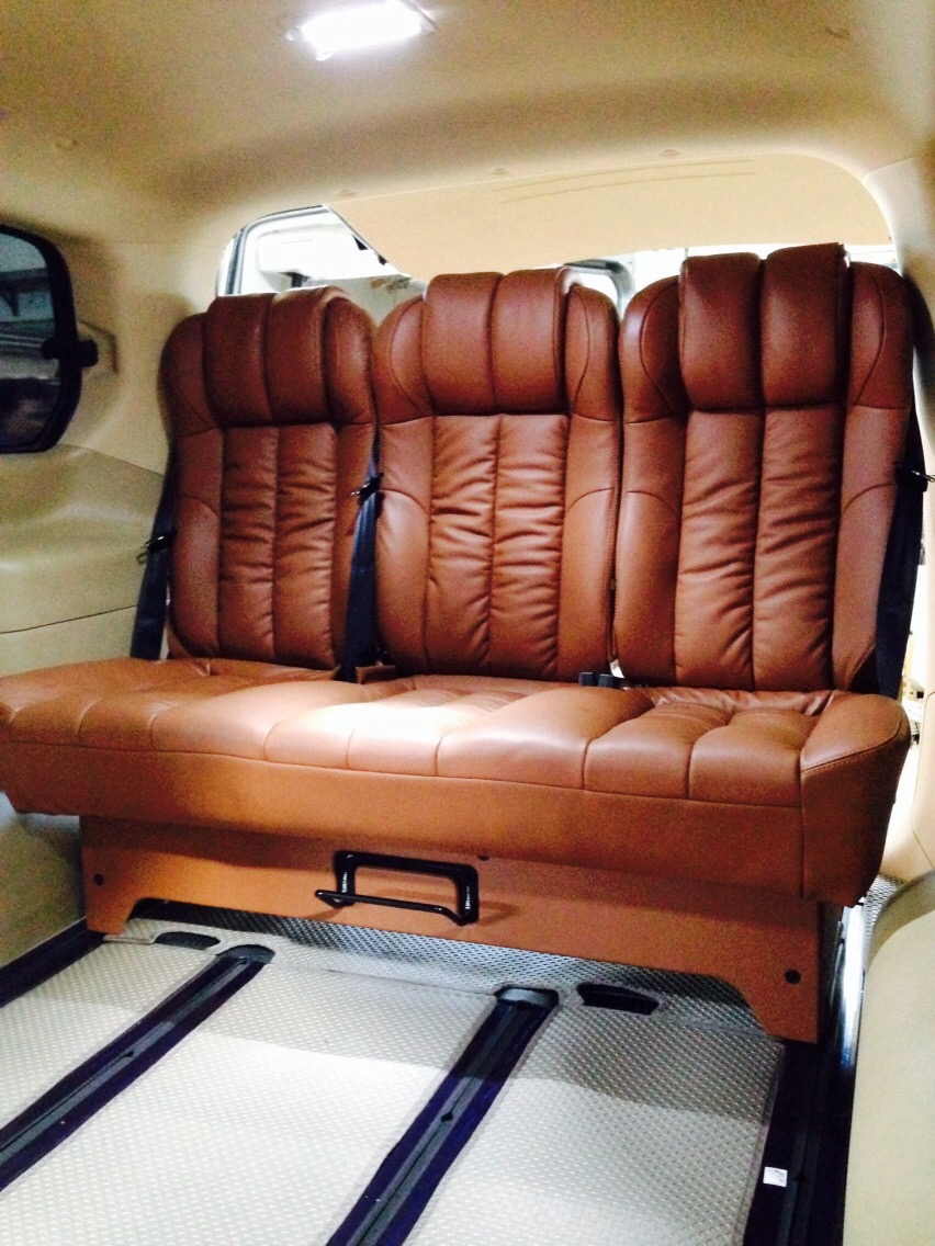 เบาะท้าย 3 ที่นั่ง แบบ ปรับแยกอิสระ