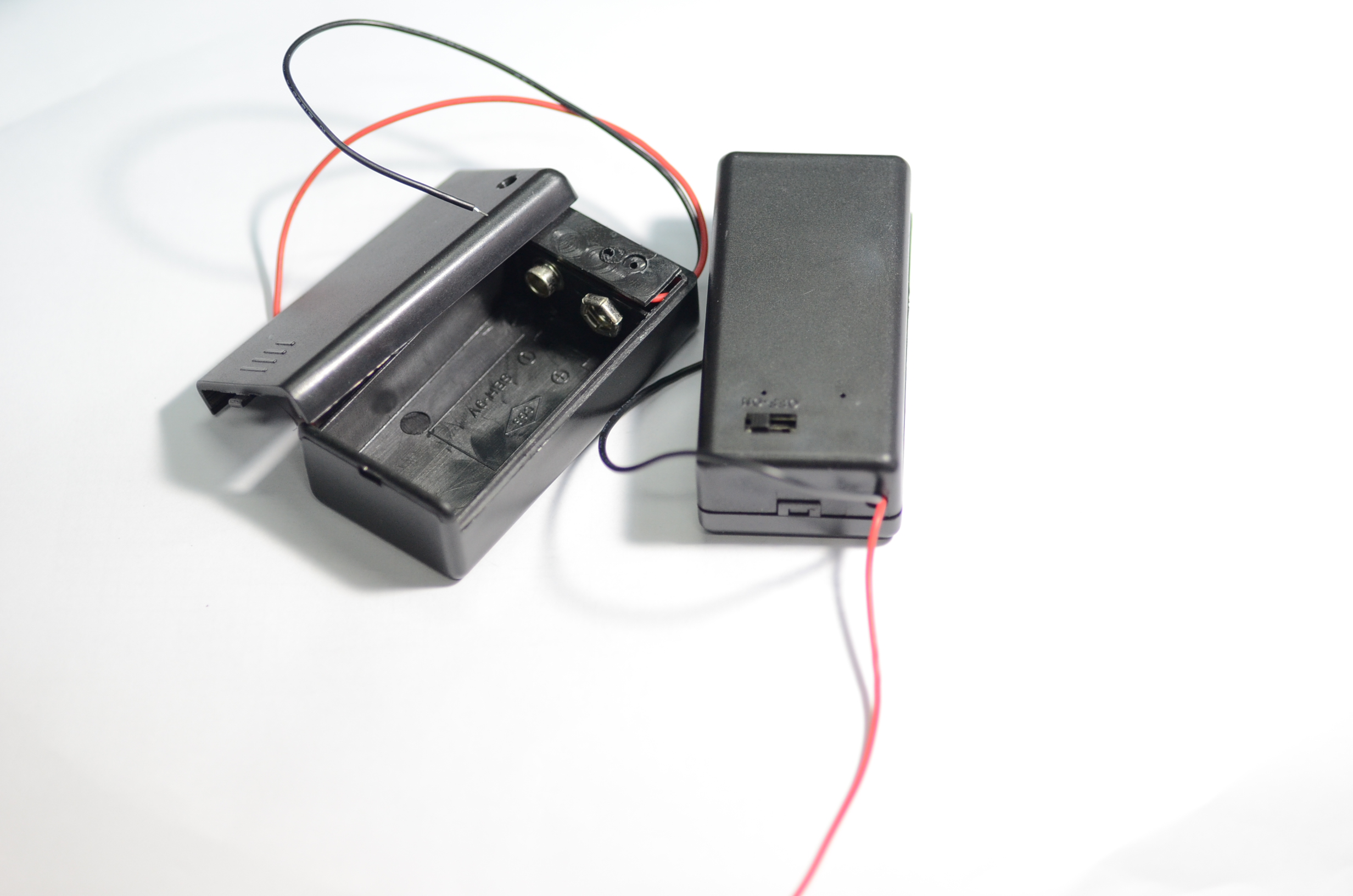 รางถ่าน 9V