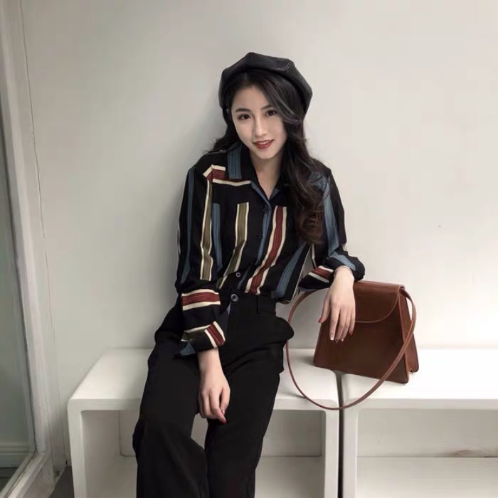 เสื้อเชิ้ตลายทางหลากสี