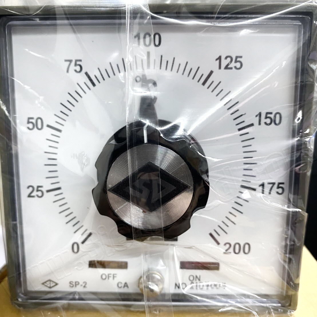 เทมคอนโทรล Temperature Controller 200 C ํ, 400 C ํ, 600 C ํ, 1200 C ํ (Super) รุ่น SP2, SP2D (รุ่นมีมิเตอร์วัดอุณหภูมิในตัว)