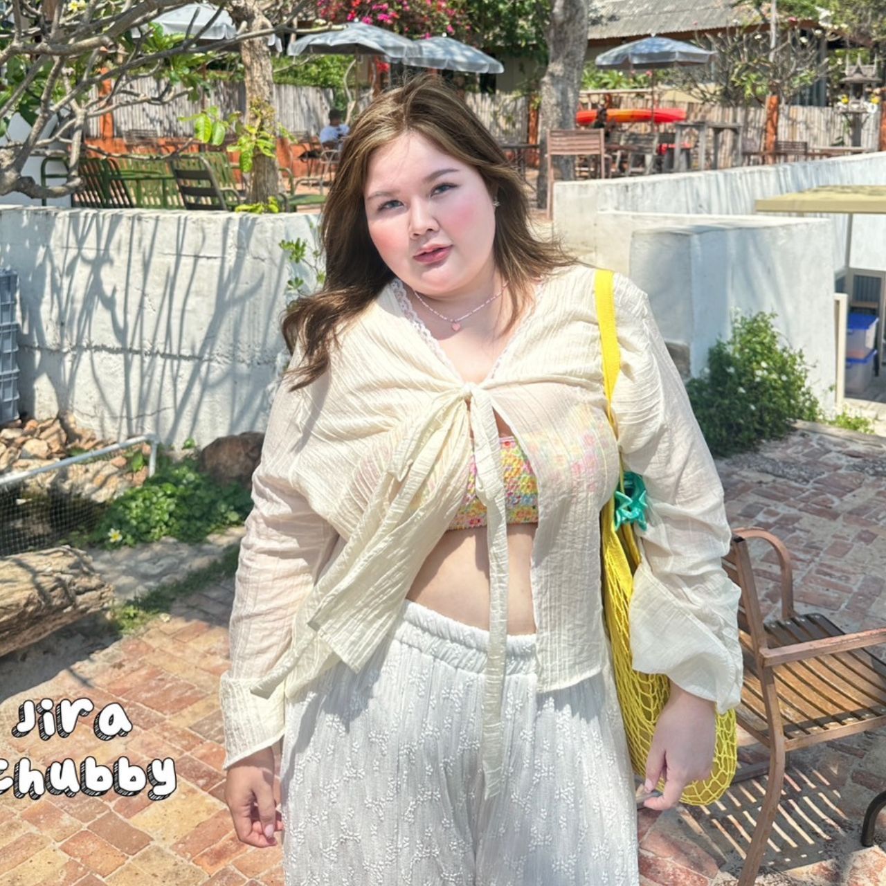 J107 ต้อนรับลมร้อน ไปทะเล สายคาเฟ่ ไม่ควรพลาด เสื้อคลุม สาวอวบ ฟ้า ครีม ชมพู อกได้ถึง50นิ้ว หน้าผ้า50 นิ้ว