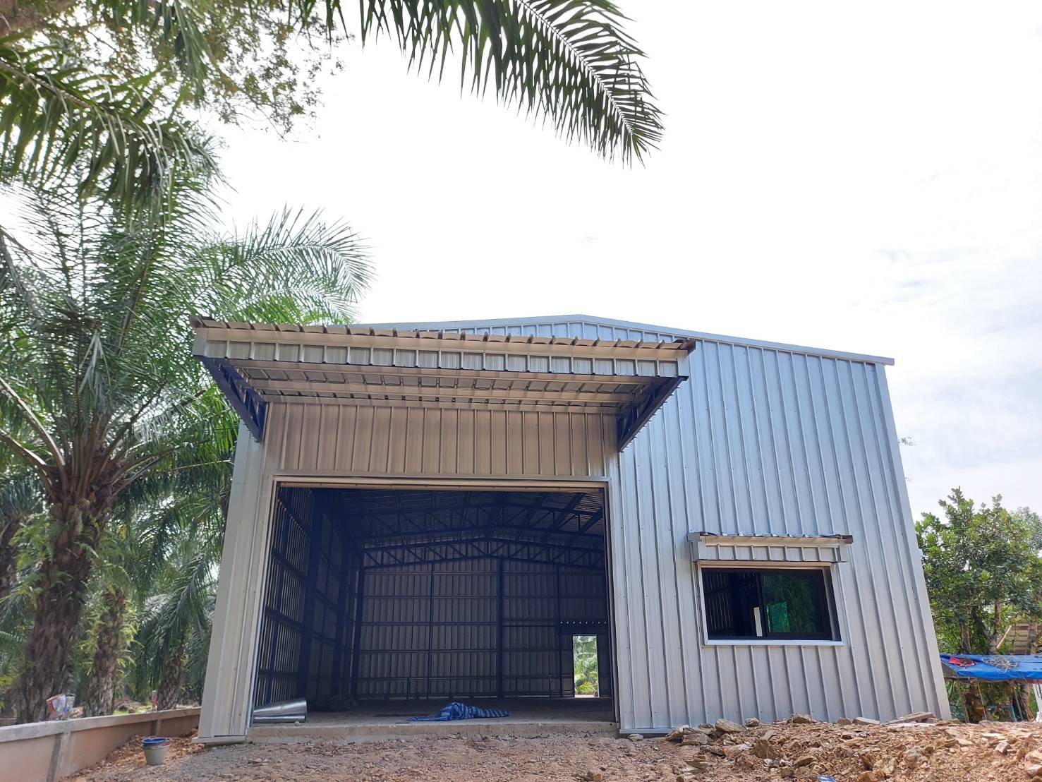โกดังสำเร็จรูปHW-Hc 9x18x5m