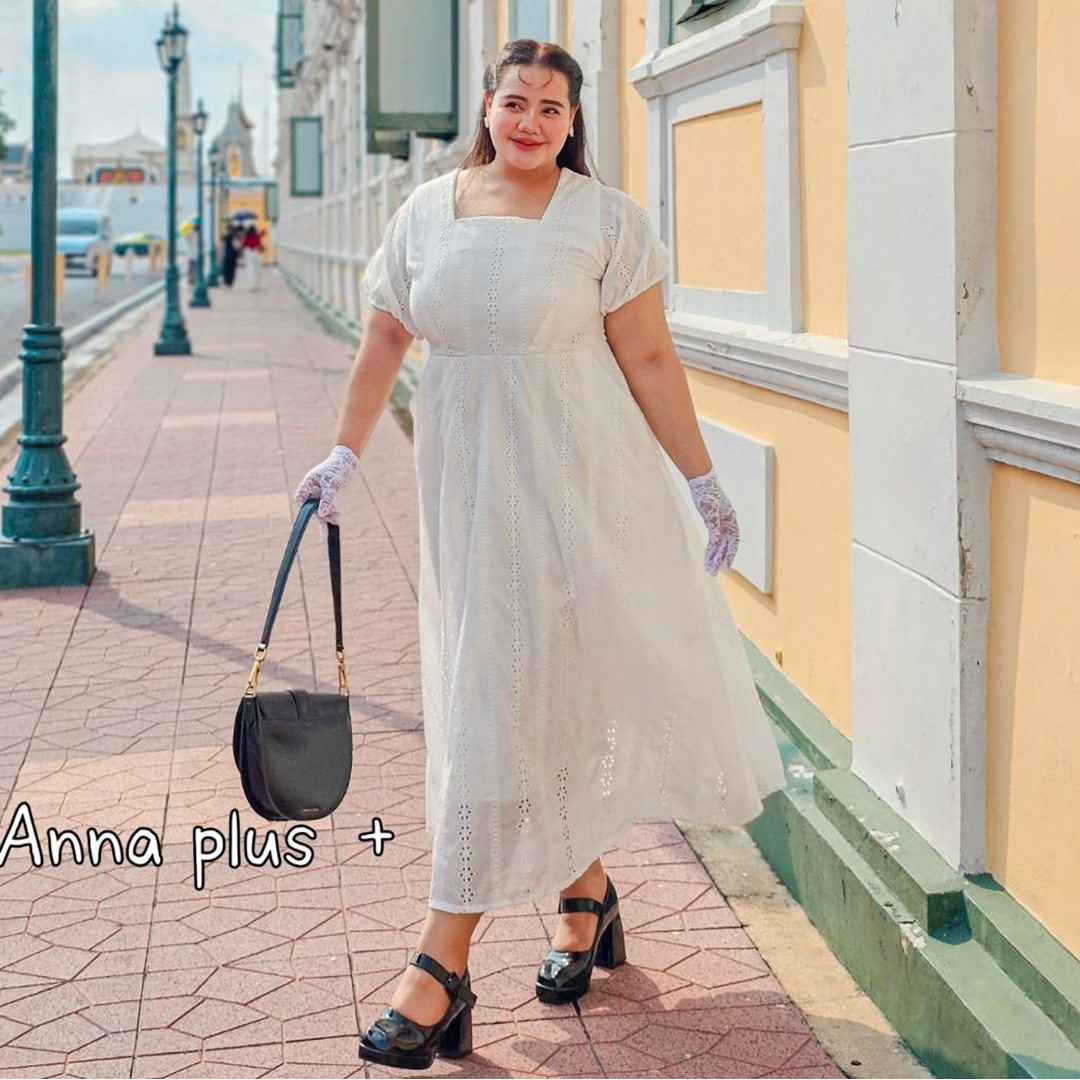 A172 เดรส สาวอวบ สไตล์วินเทจ อกได้ถึง52นิ้ว หน้าผ้า54นิ้ว ออฟไวท์ อกได้ถึง50นิ้ว