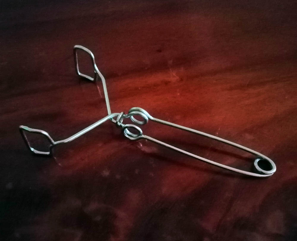 ที่จับหลอดทดลองแบบลวดชุบโลหะ