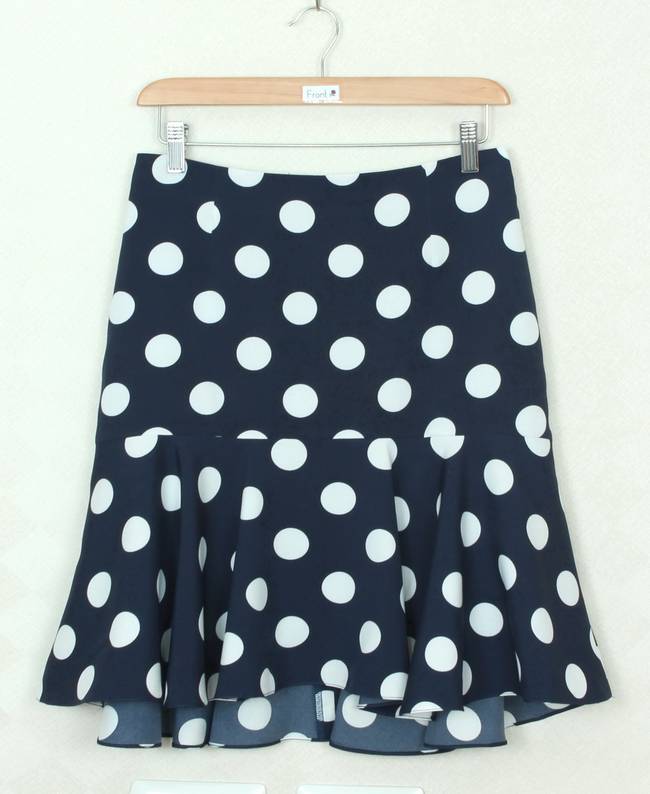 SK-285 กระโปรงแฟชั่น&ทำงาน ทรงย้วย ผ้าไหมอิตาลีพิมพ์ลาย Polka Dot วงกลมขาว พื้นน้ำเงิน