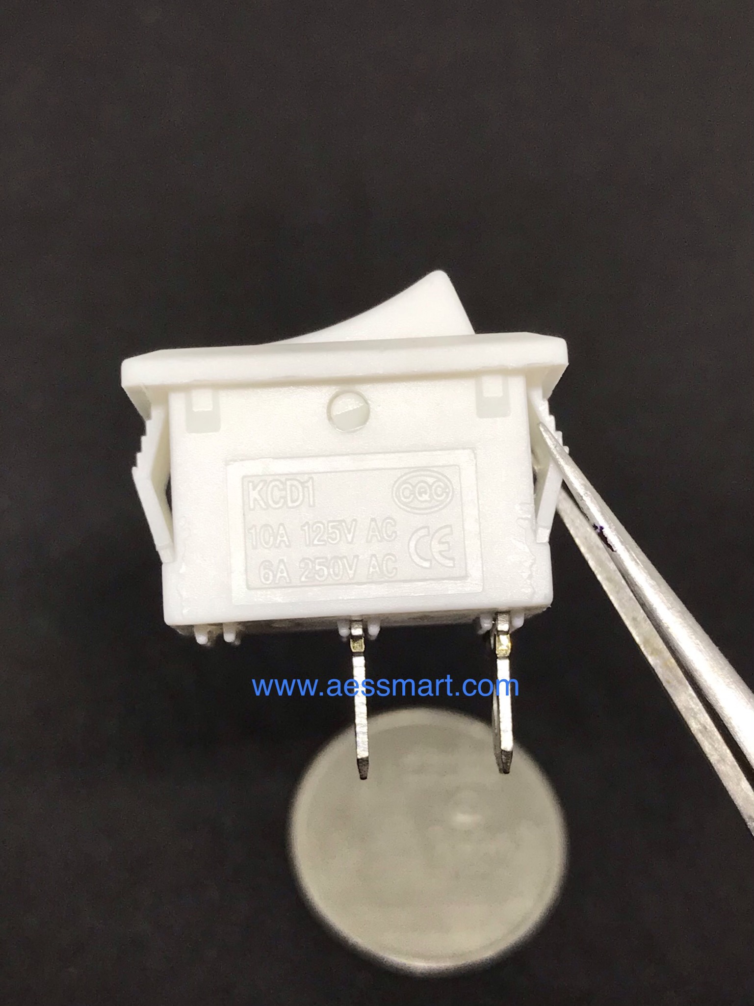 JS606AQWW3H : Rocker Switch 6A/250VAC SPST,White (สวิตซ์)