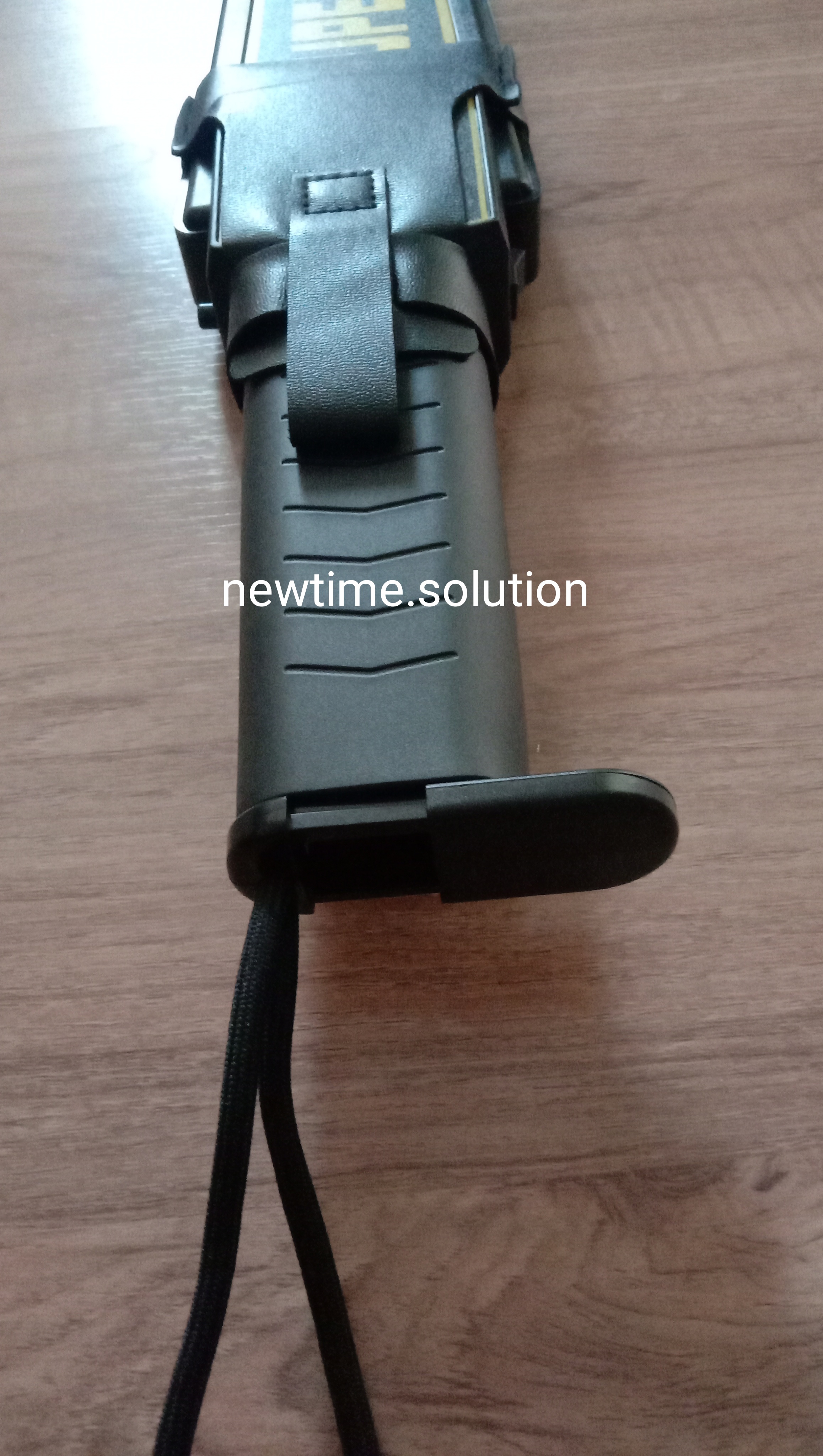 เครื่องตรวจจับโลหะแบบมือถือ