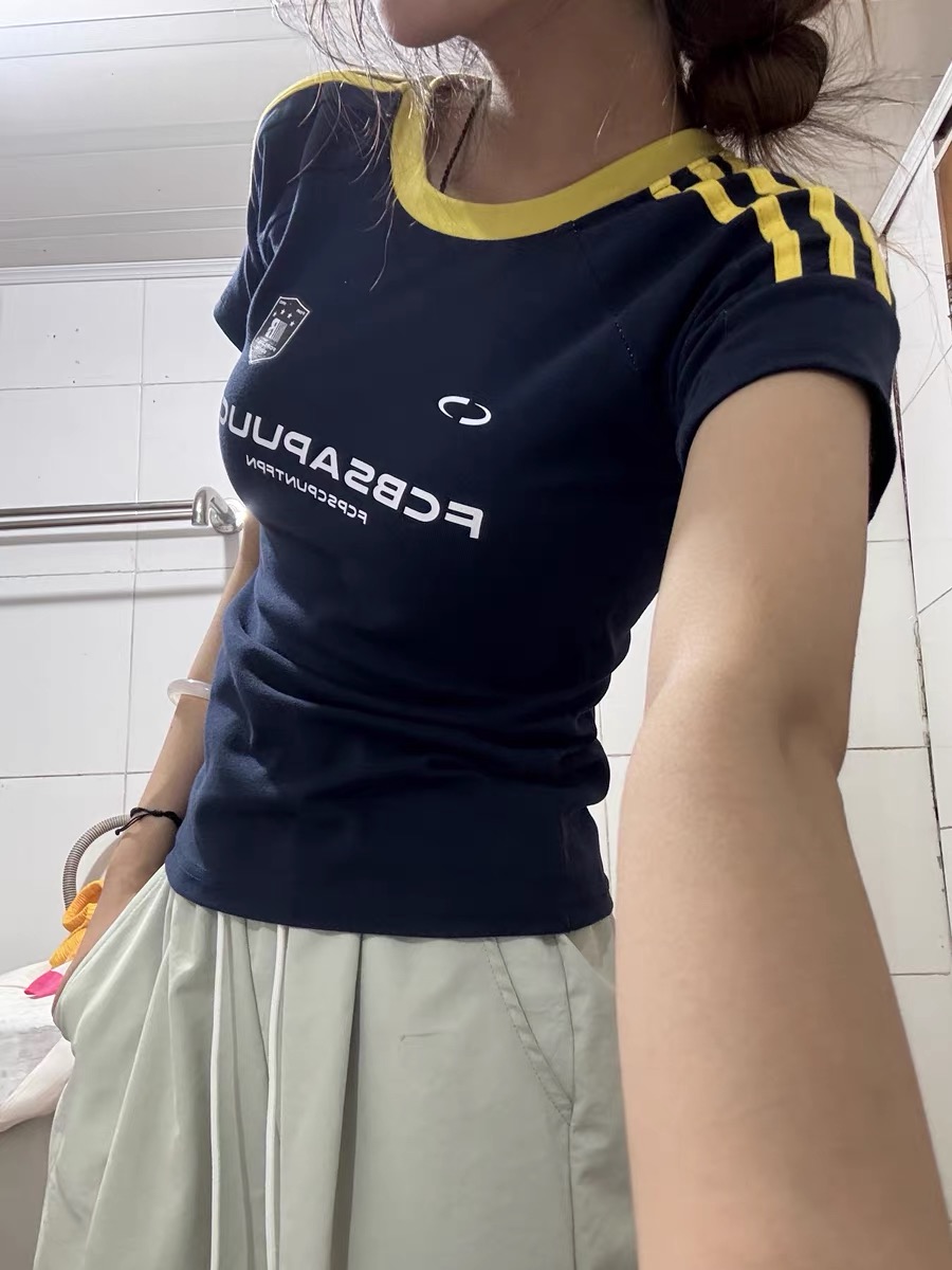 Rock more street tee เสื้อยืดแขนสั้นกุ้นขอบ