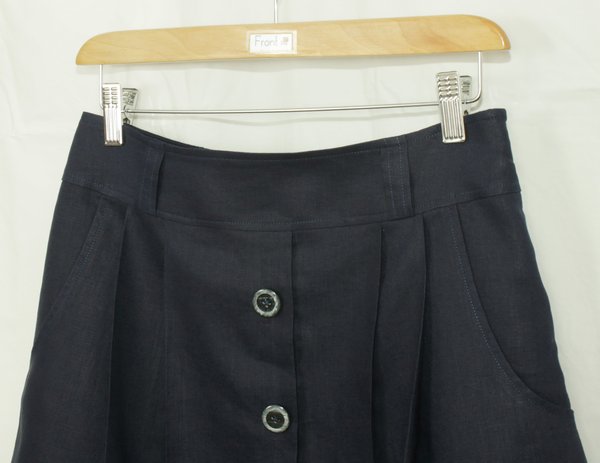 SK-183 กระโปรงแฟชั่น&ทำงาน ทรงบาน ผ้าลินินญี่ปุ่นสีน้ำเงิน มีกระเป๋าล้วงได้ 2 ข้าง