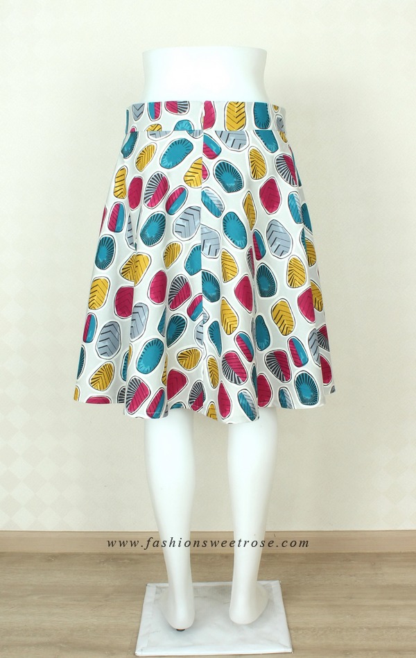 SK-316 กระโปรงแฟชั่น&ทำงาน ทรงย้วย ผ้าคอตต้อนญี่ปุ่นพิมพ์ลายกราฟฟิกหลากสี