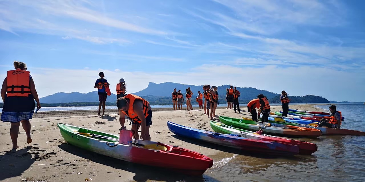 เรือคายัค 2 ที่นั่ง / 2 SEAT