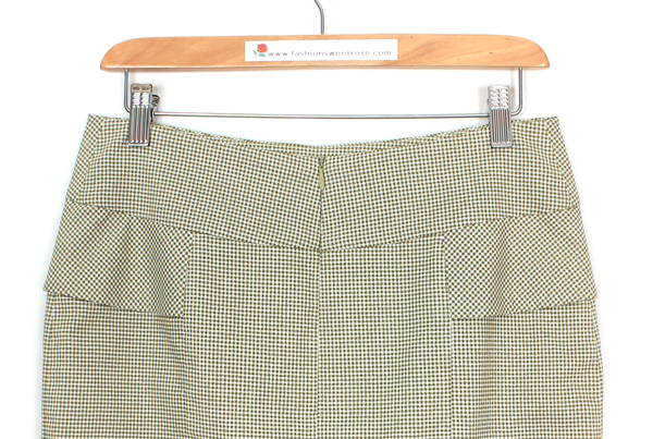 SK-472 กระโปรงทรงสอบ ผ้าคอตต้อนญี่ปุ่นสีเขียวพิมพ์ลายสก๊อตเล็กๆ