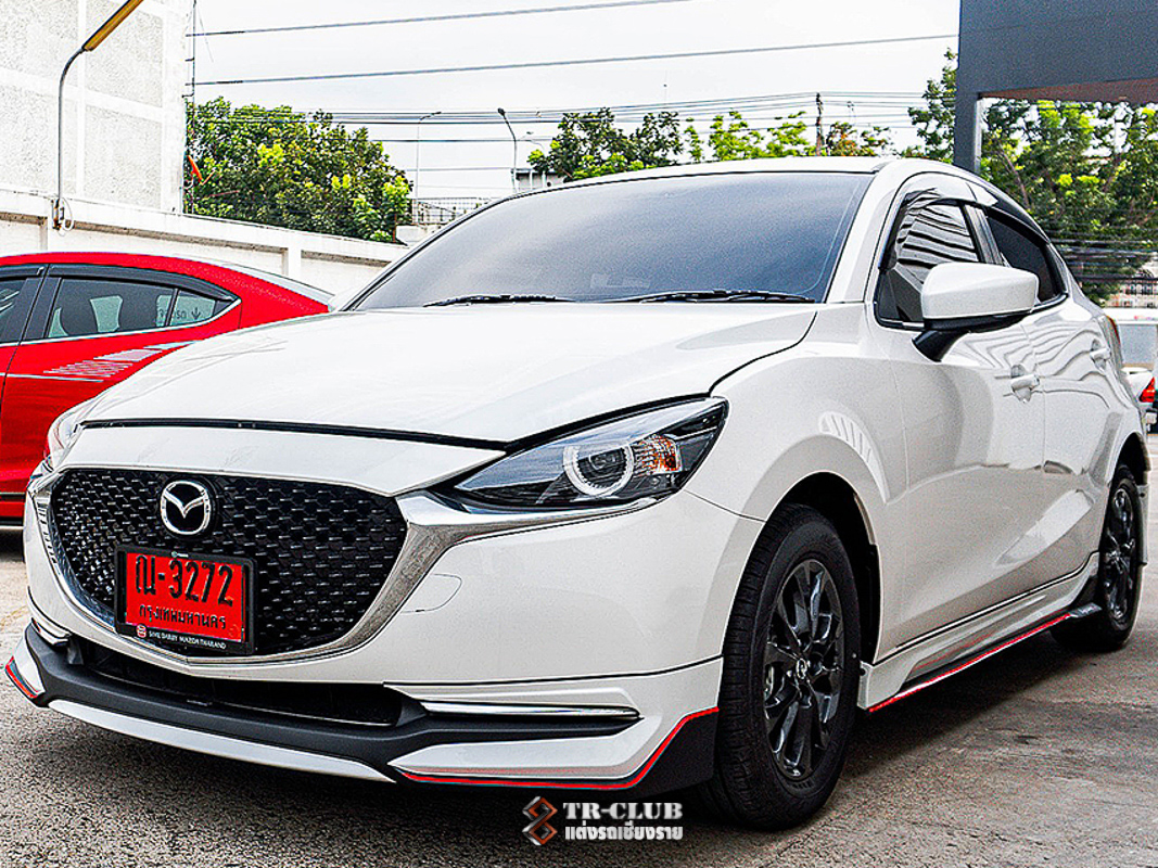 ชุดแต่งรอบคัน LYCAN MAZDA 2 2020 (5 ประตู)