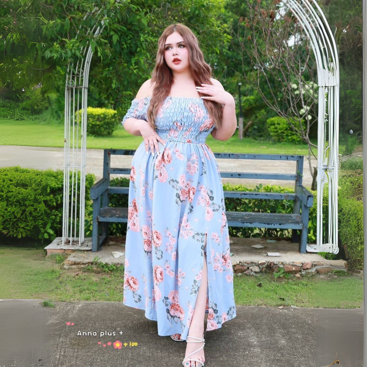 A228 เดรส สาวอวบ สม็อครอบตัว ขาว ฟ้า ดำ อก40-52นิ้ว