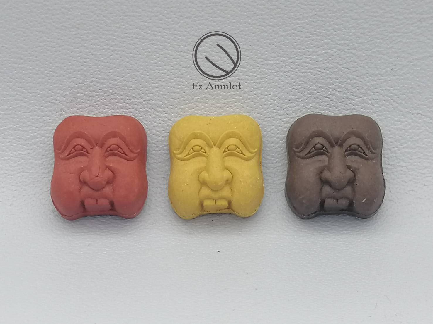 หน้ากากพรานบุญ ผงว่าน ไม้จันทร์หอม วัดยางใหญ่ ผงว่าน