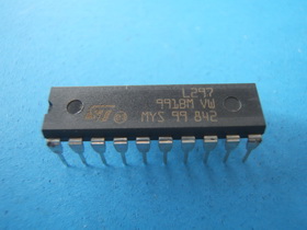 L297 : IC Stepper Motor Controller