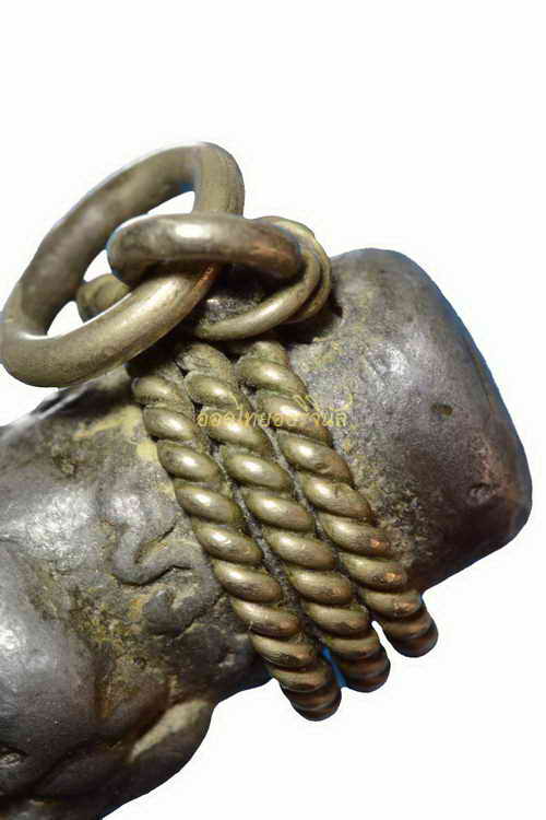 ตะกรุด หลวงปู่ศุข วัดมะขามเฒ่า พระปิดตาพิมพ์กรมหลวงชุมพร และเสือเผ่น เจาะรูร้อยลวดเงิน ห่วงเงินเชื่อม เนื้อตะกั่วตัน 63040369