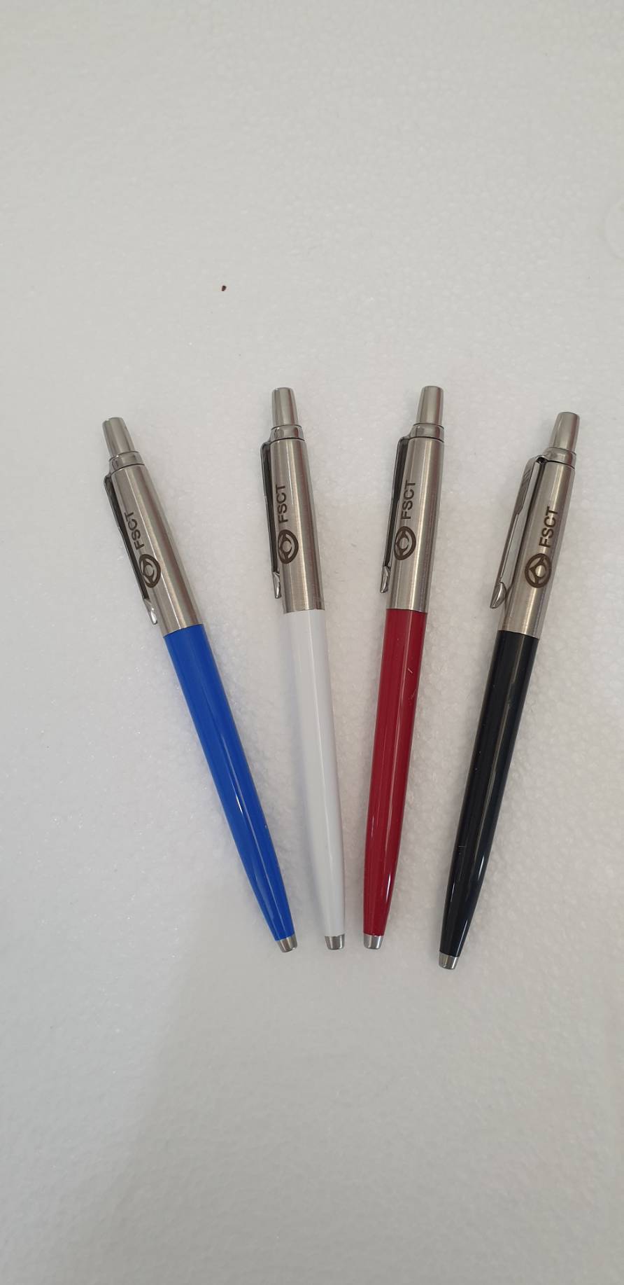 ปากกาลูกลื่น Parker