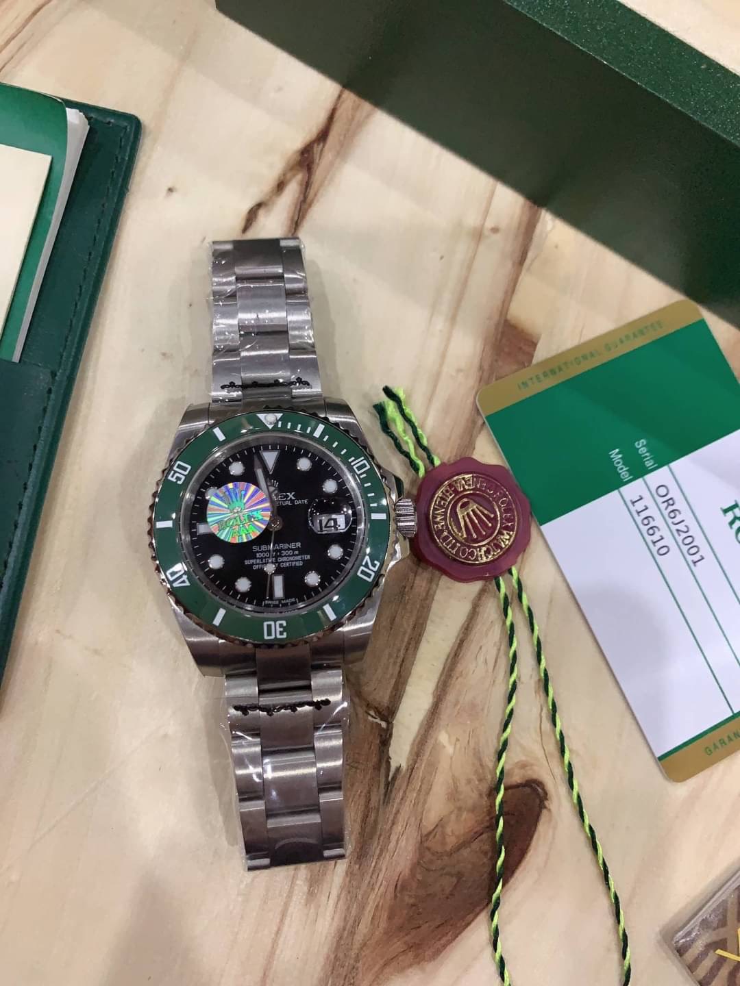 ROLEX SUBMARINER DATE 40MM 16610LV ANNIVERSARY EDITION "FLAT 4" STEEL GREEN BEZEL/BLACK DIAL