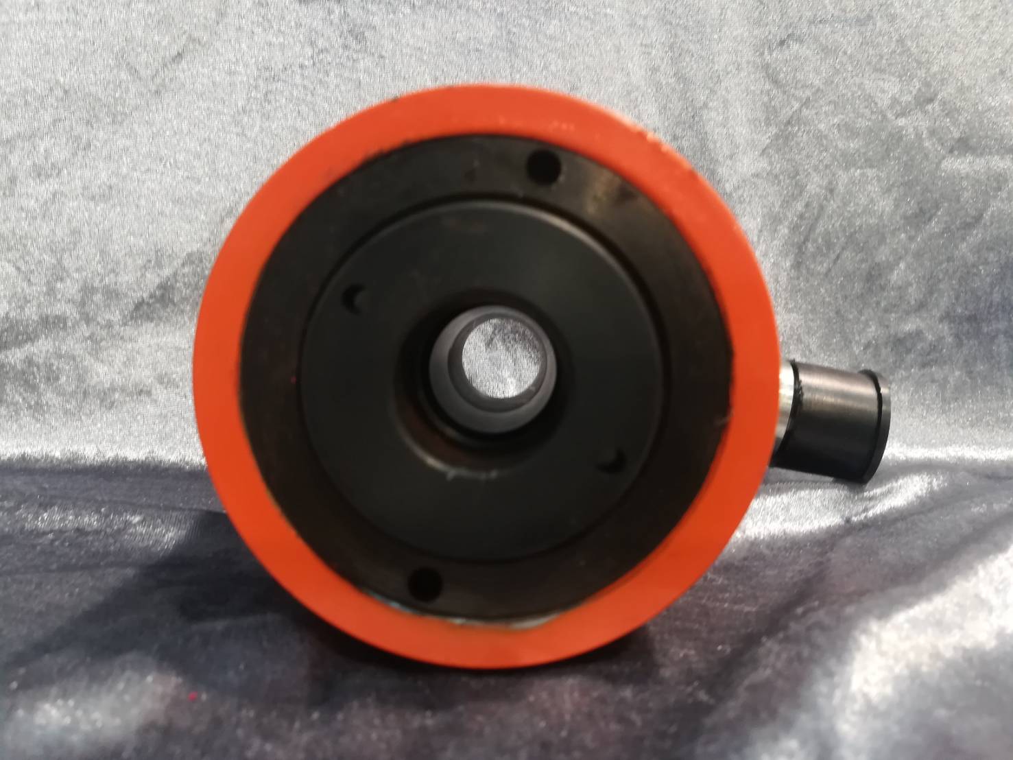 แม่แรงกระบอกไฮดรอลิคแกนกลวง น้ำมันทางเดียว ขนาด 13-95 ตัน