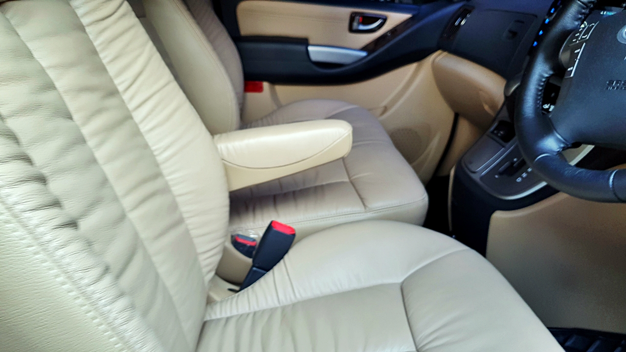 HYUNDAI H-1 ELITE 2019 ลูกค้าเขตกรุงเทพ [เบาะVIP,เบาะท้ายหนัง,เคาเตอร์,พรม]-ฐ2960