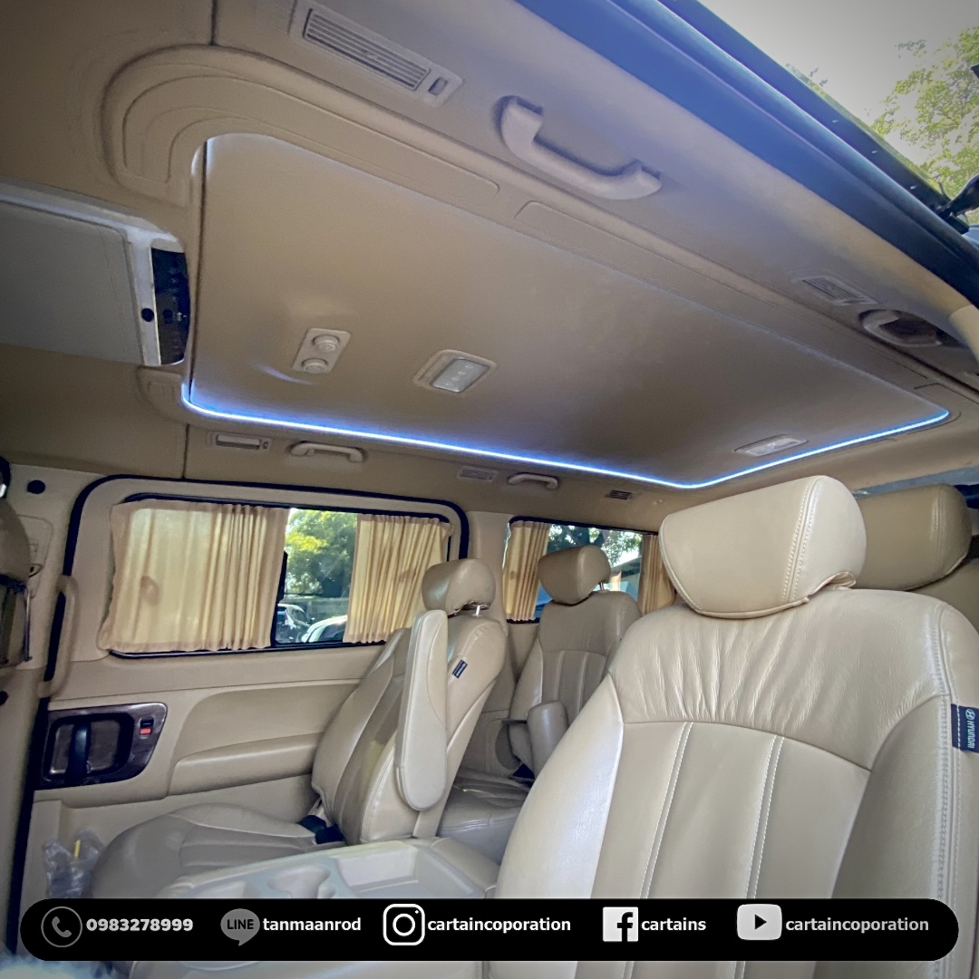 หุ้มหนังหลังคาแบบเรียบพร้อมรางไฟ