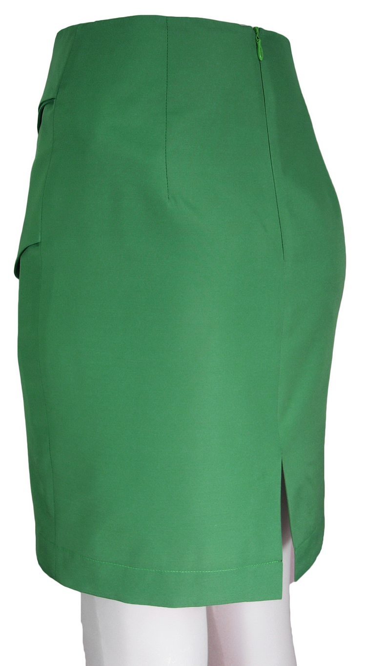 SK-081 กระโปรงทรงสอบ ผ้า japan silk สีเขียวมิ้นท์ กระโปรงเย็บพับสลับซ้อนกัน 3 ชิ้น