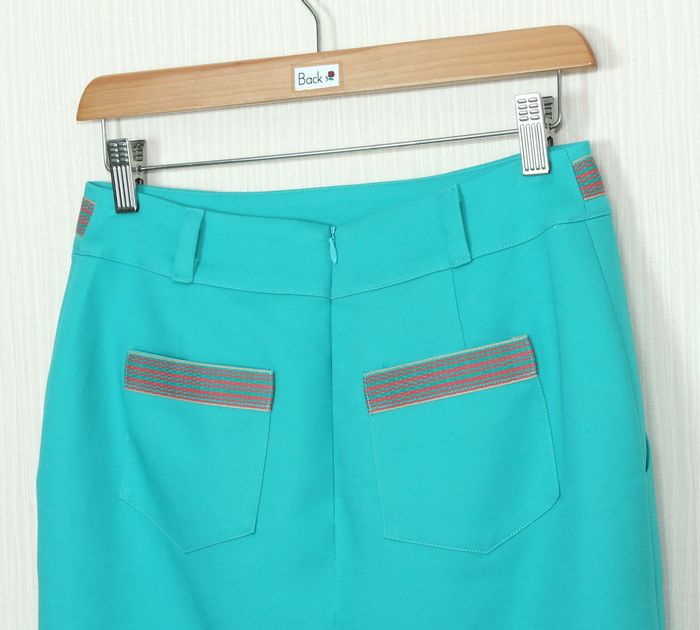 SK-248 กระโปรงแฟชั่น&ทำงาน ทรงสอบมีกระเป๋า 2 ข้าง ผ้าคอตตอนญี่ปุ่น สีฟ้าเทอร์คอยซ์