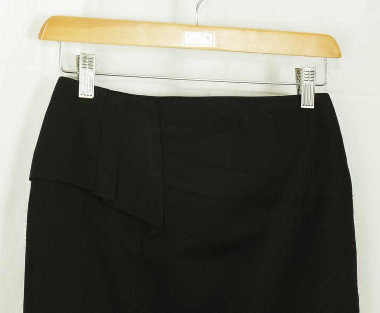 กระโปรงแฟชั่น&ทำงาน กระโปรงทรงสอบแต่งจับจีบระบาย ผ้าคอตต้อนญี่ปุ่นสีดำ / SK-107