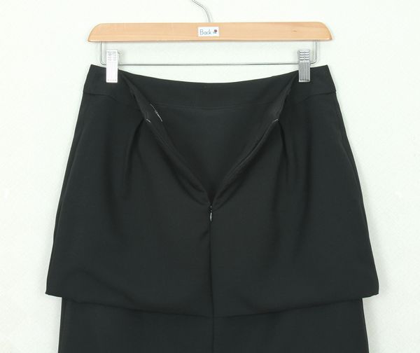 SK-349 กระโปรงแฟชั่น&ทำงาน ทรงสอบ ผ้าสลาฟญี่ปุ่นสีดำ ตัวกระโปรงซ้อนกัน 2 ชั้น