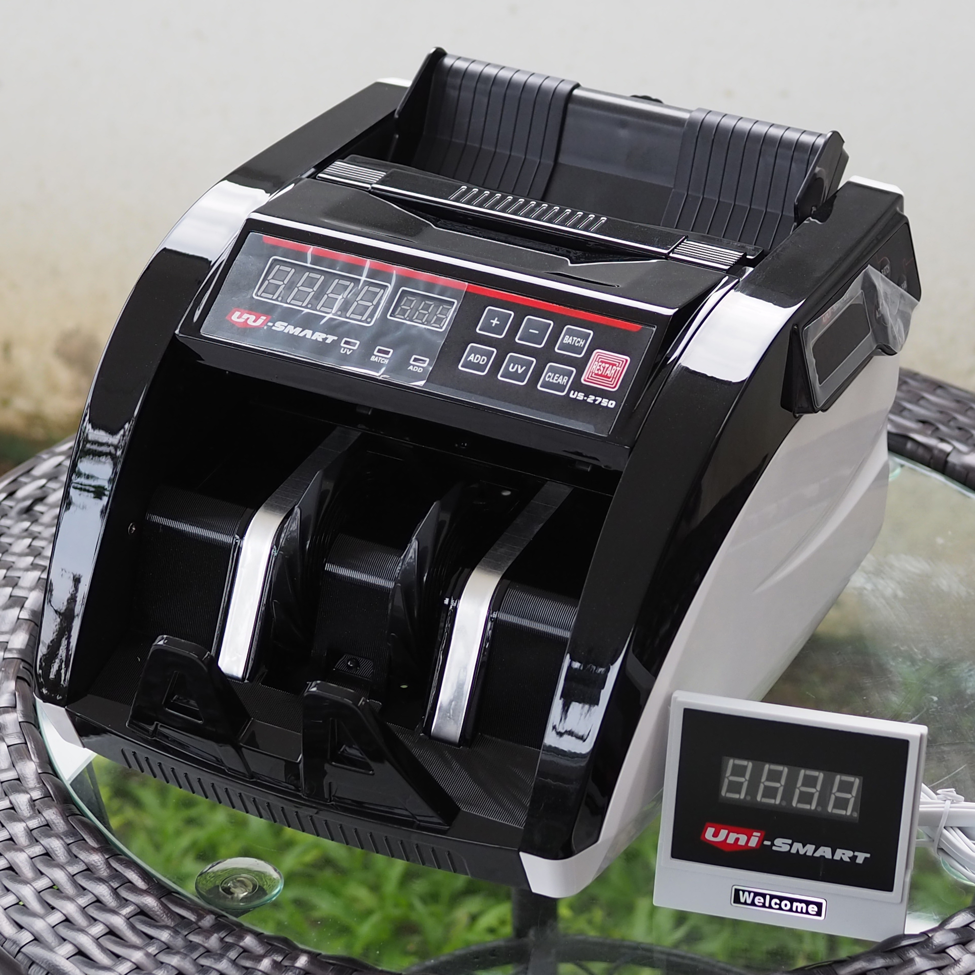 Uni-SMART เครื่องนับธนบัตร เครื่องนับเงิน เครื่องนับแบงค์ ตรวจธนบัตรปลอม US-2750