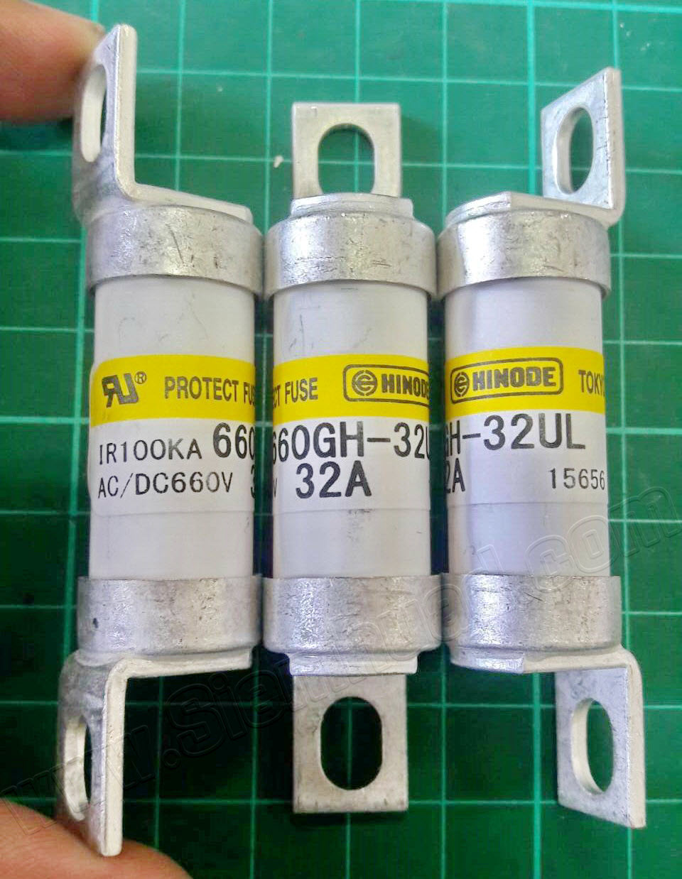 HINODE Fast Acting Fuse 660GH series (660V AC/DC ขนาดตั้งแต่ 16 ถึง 710A)