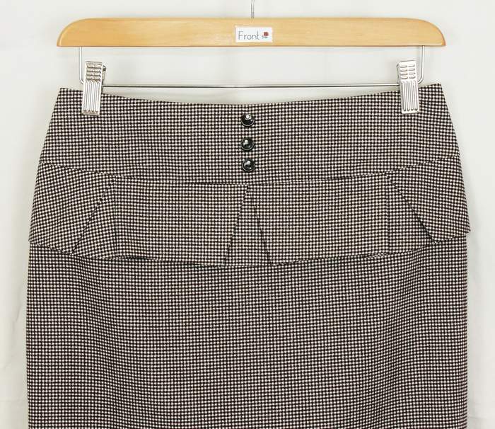 SK-202 กระโปรงแฟชั่น&ทำงาน ทรงสอบ ผ้าคอตต้อนญี่ปุ่นสีน้ำตาลพิมพ์ลายสก็อตเล็กๆ