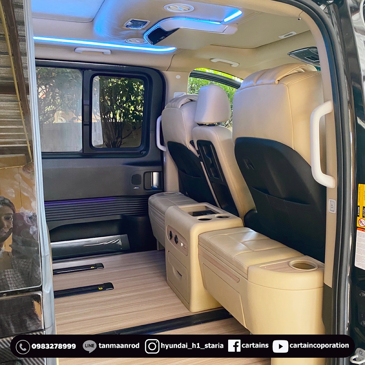 Staria premium บุหนังหลังคาพร้อมรางไฟ