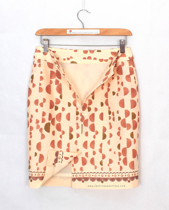 SK-494 กระโปรงทรงสอบ ผ้าคอตต้อนญี่ปุ่นพิมพ์ลายกราฟฟิก