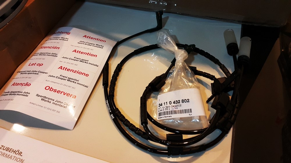 ชุดอัพเกรดเบรคหน้า/หลัง JCW สำหรับ MINI COOPER R55, R56, R57, R58, R59 (***สินค้าใหม่ แท้***)