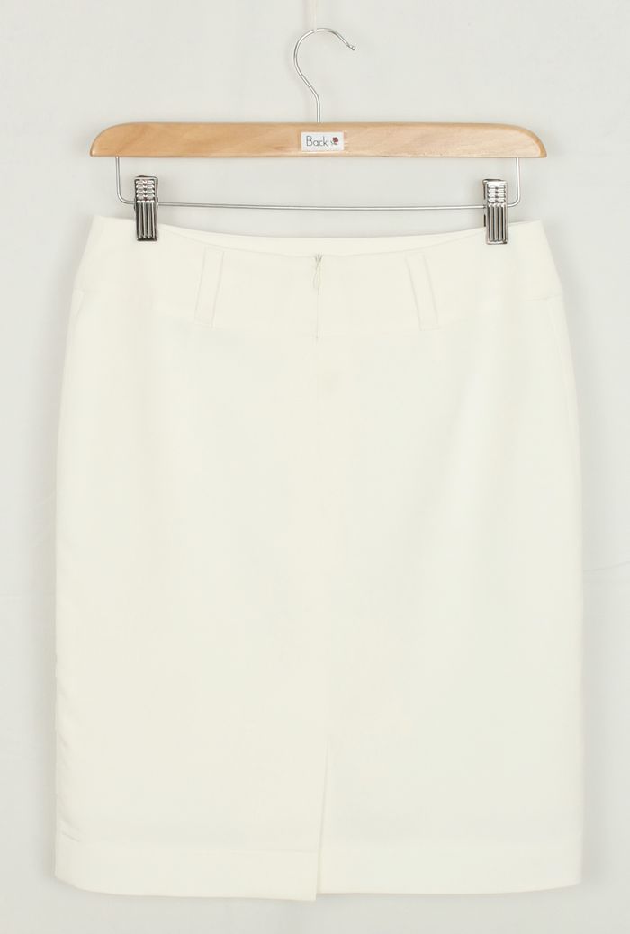 กระโปรงแฟชั่น&ทำงาน กระโปรงทรงสอบ ผ้าไหมอิตาลีสีขาว ชายกระโปรงตีเกร็ดแต่งด้วกระดุม / SK-227