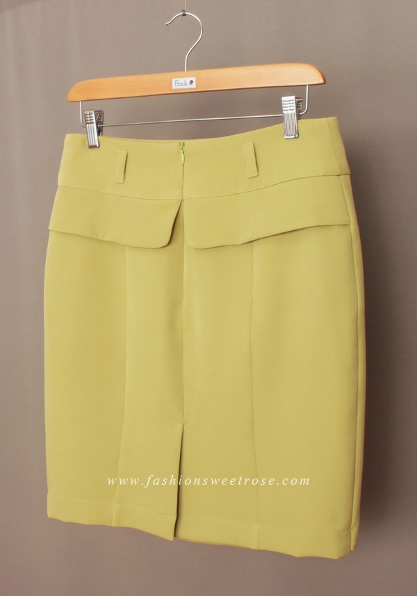 SK-442 กระโปรงทรงสอบ ผ้า Double Twist สีเขียว