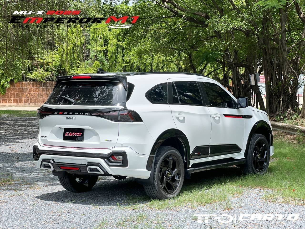 ชุดแต่งสเกิร์ตรอบคัน Emperor M1 ( รุ่น RS) MU-X 2025