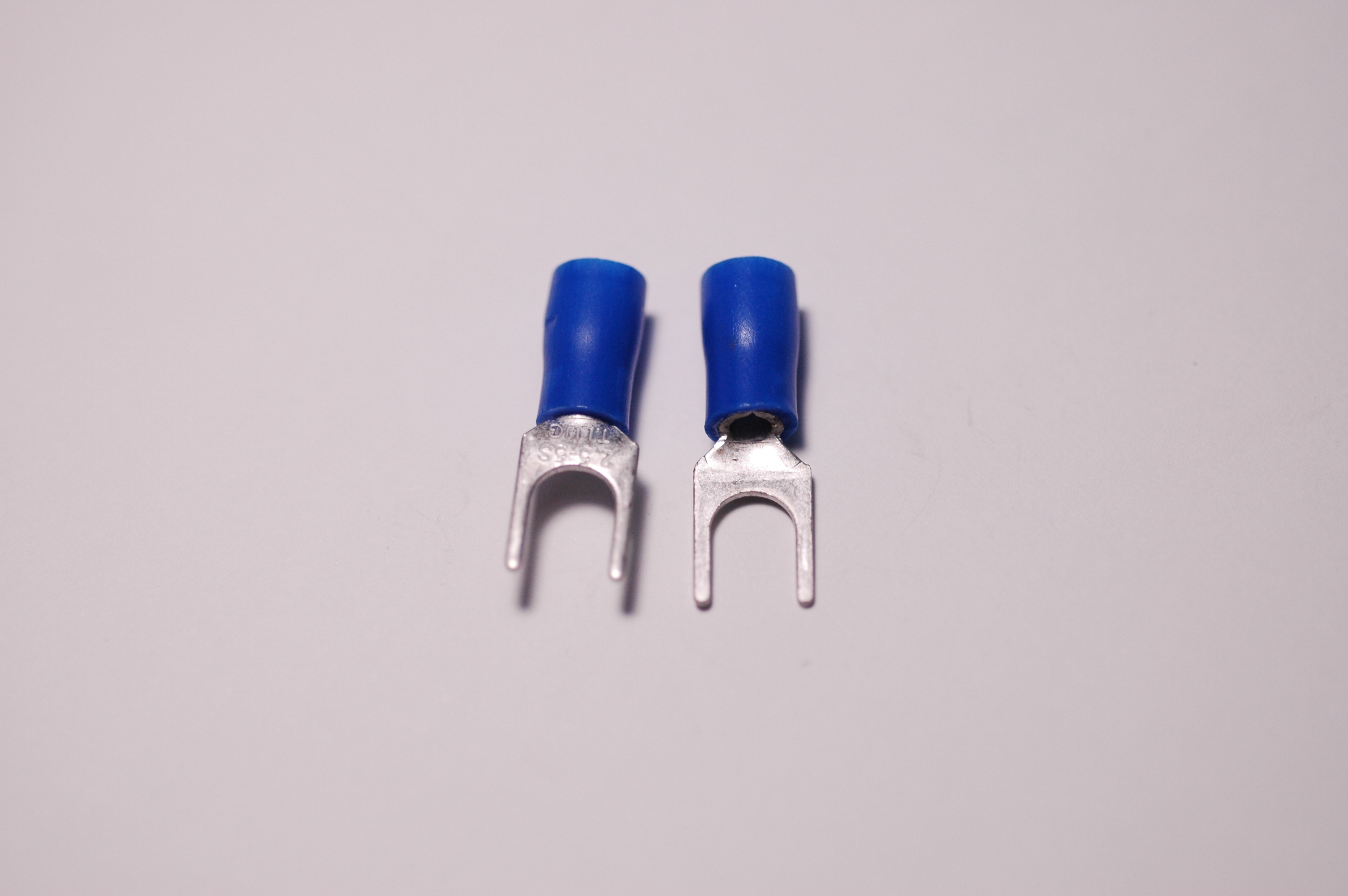 หางปลาก้ามปู 16-14, YUM2-5S, สีฟ้า, 5mm.