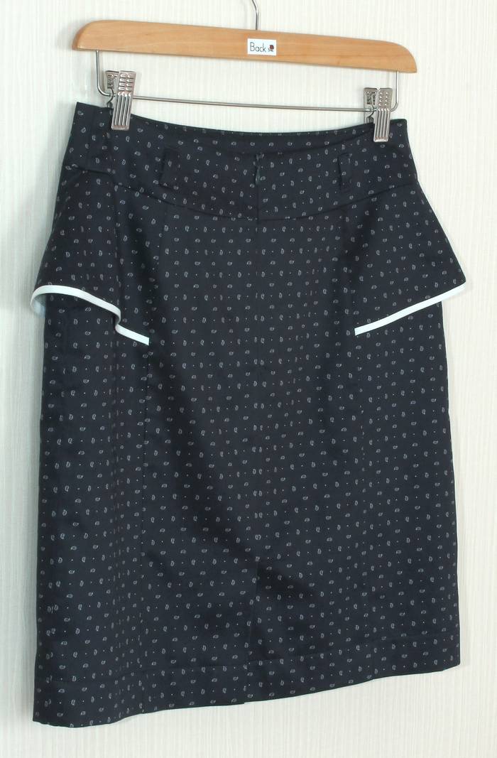 SK-244 กระโปรงแฟชั่น&ทำงาน ทรงสอบแต่งระบาย ผ้าคอตตอนญี่ปุ่นพื้นน้ำเงินเข้มพิมพ์ลายลูกน้ำเล็กๆ