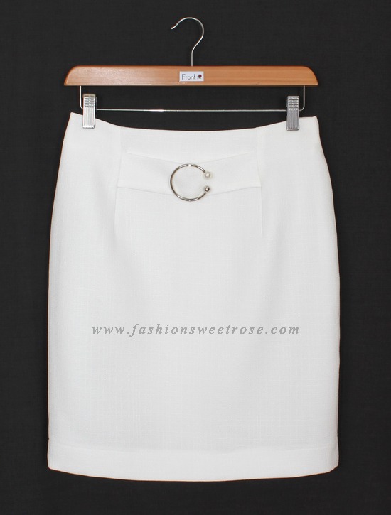 SK-435 กระโปรงทรงดินสอ ผ้า CHANEL สีขาว