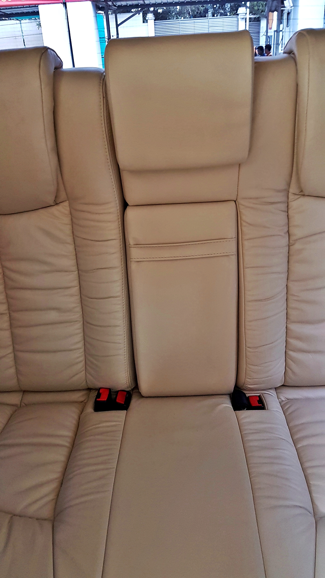 HYUNDAI H-1 DELUXE รถเกาหลี [ เบาะ + คอนโซล + กุหลังคา + พรม ] - ษ 2644