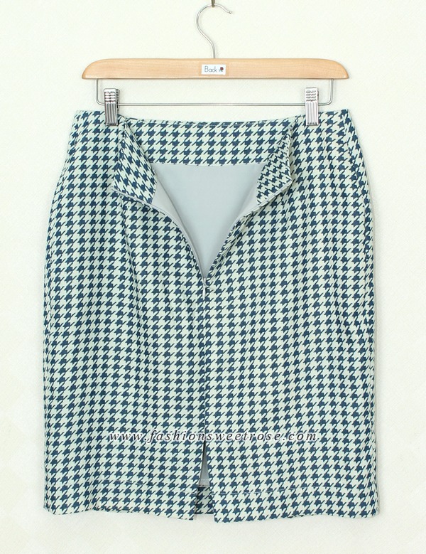 SK-371 กระโปรงทรงสอบ ผ้าญี่ปุ่นลายชิโนริ ด้านหน้ากระโปรงจับจีบทวิช ดีไซน์เรียบหรู