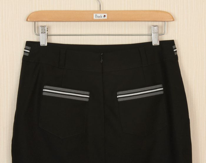 SK-230 กระโปรงแฟชั่น&ทำงาน ทรงสอบมีกระเป๋า 2 ข้าง ผ้าคอตตอนญี่ปุ่นสีดำ