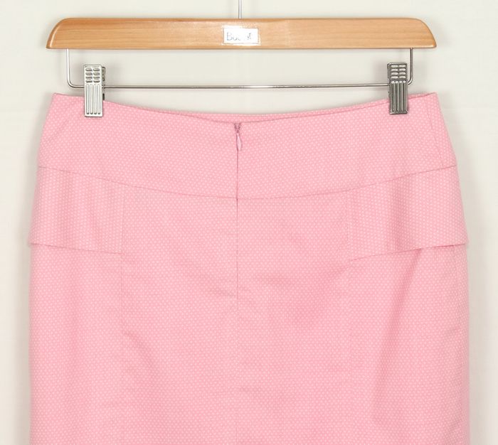 SK-214 กระโปรงแฟชั่น&ทำงาน ทรงสอบ ผ้าคอตต้อนญี่ปุ่นลายจุดสีชมพู