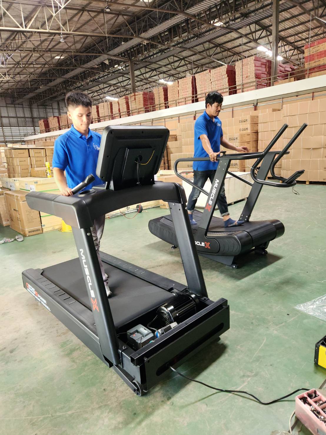 ลู่วิ่งโค้ง Curve Treadmill Commercial