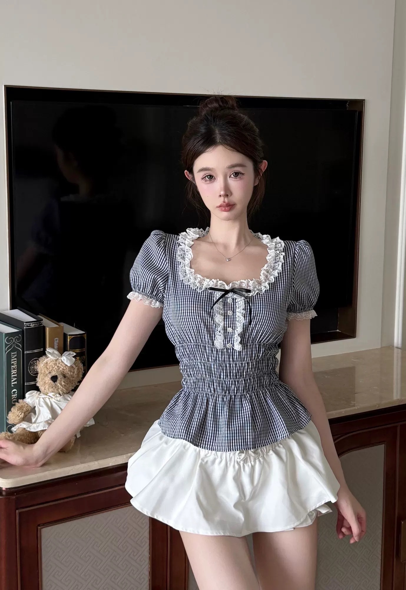 Chunya smock top เสื้อครอปสม็อคเอวแขนสั้น