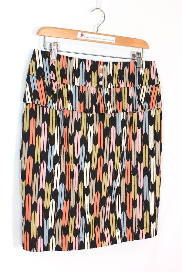 SK-476 กระโปรงทรงสอบ ผ้าคอตต้อนญี่ปุ่นพิมพ์ลายกราฟฟิกหลากสี