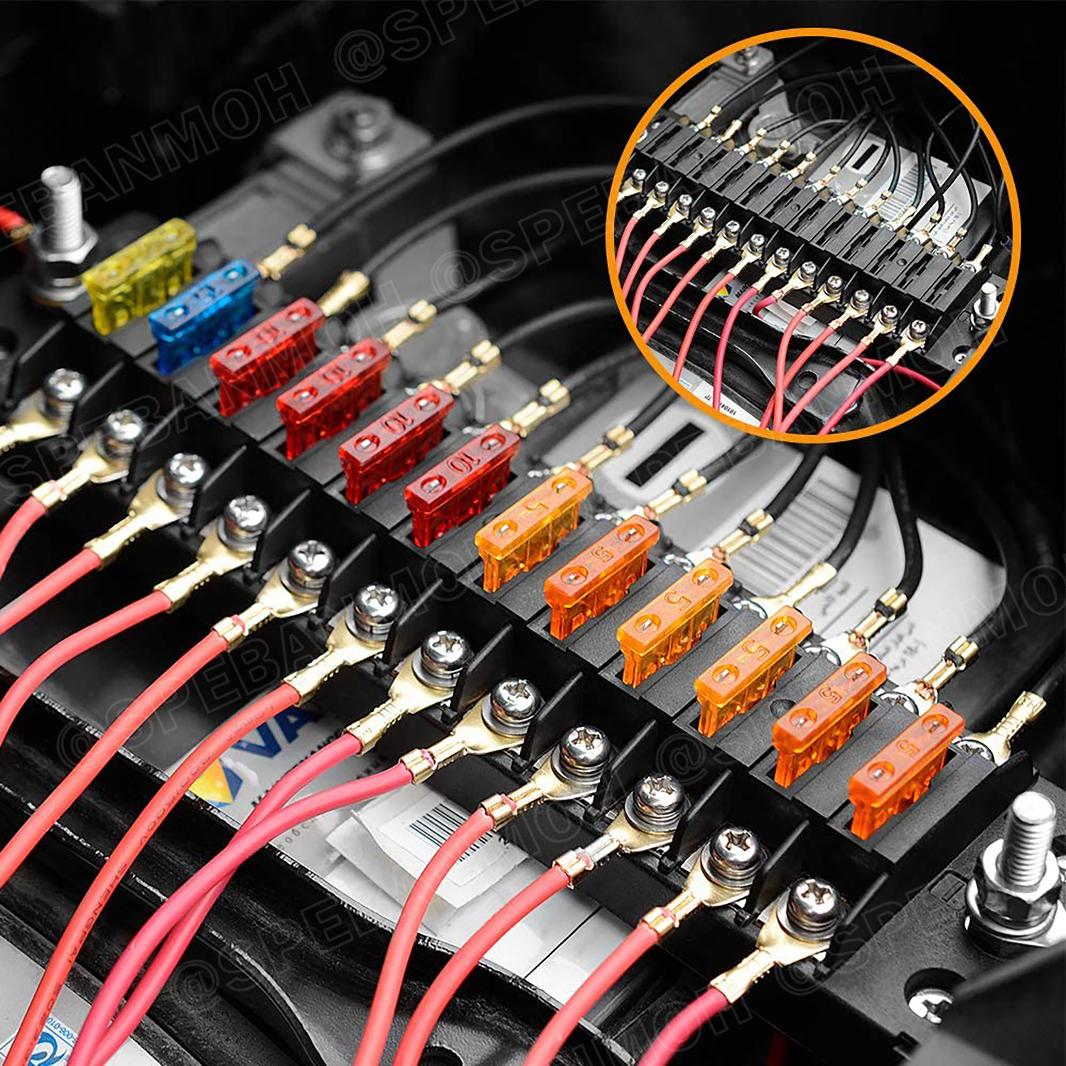 [ 1ชุด ] FB-1902 กล่องฟิวส์รถยนต์ 12 ช่อง พร้อมฝาครอบ FB-1902 12 Way Fuse Block กระบอกฟิวส์รถยนต์ 12ช่อง พร้อมลูกฟิวส์ Fuse Holder + Fuse MARINE FUSEBOX ชุดฟิวส์ตัดวงจร 12V 24V DC แผงฟิวส์รถยนค์ รถบรรทุก Auto Fuse 12 In 12 Out ชุดฟิวส์ ดีซี MAX 32VDC